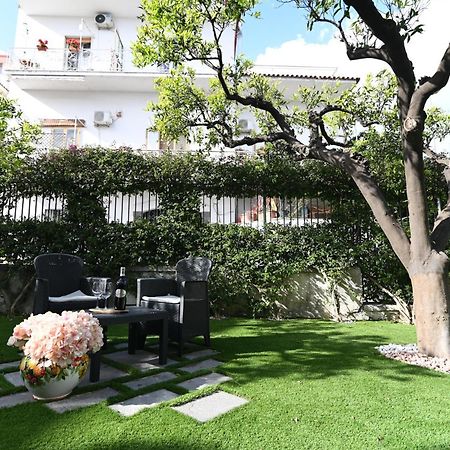 Slopes Suites And Spa Boscotrecase Esterno foto